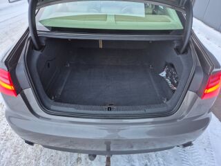 Audi A6 QUATTRO LIMOUSINE 3.0 V6 180kW