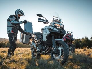 Benelli TRK 502 X KOHVRIKOMPLEKTIGA R2 DOHC 35кВ