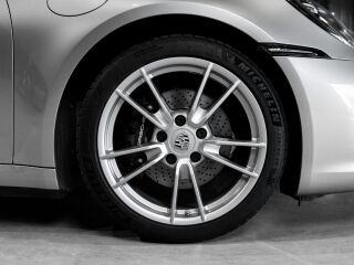 Porsche 911 992 Carrera 4 3.0 283kW