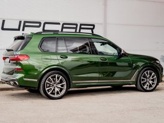 BMW X7 M50 Individual 4.4 V8 390kW