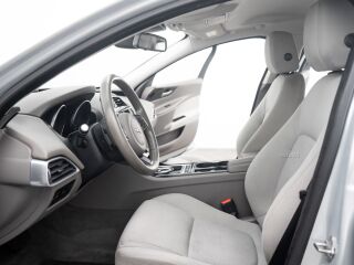Jaguar XE 20d Pure 2.0 120kW