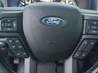 Ford F-150 XLT 5.0 V8 268kW