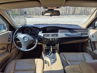 BMW 523 2.5 130kW