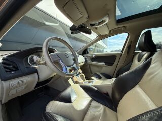 Volvo XC60 2.4 158kW