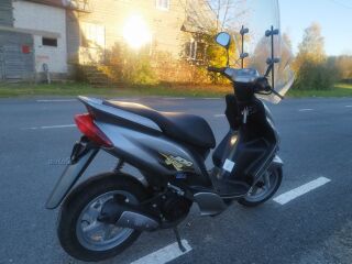 Yamaha Jog R 2kW - auto24.ee