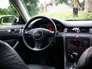 Audi A6 2.5 132кВ