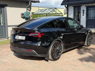 Tesla Model Y PERFOMANCE 155kW