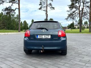 Toyota Auris 1.6 91kW