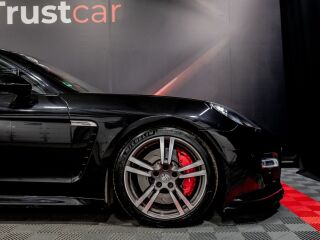 Porsche Panamera GTS Sport chrono 4.8 316kW