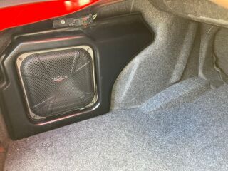 Dodge Charger SRT8/ 6.1 V8 318kW