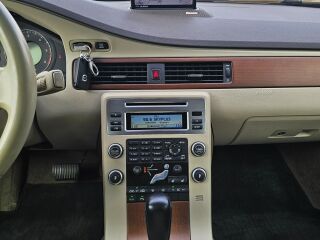 Volvo XC70 Summum 2.4 D5 136kW