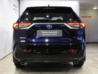 Toyota RAV4 Plug-in Hybrid Premium AWD 2.5 136кВ