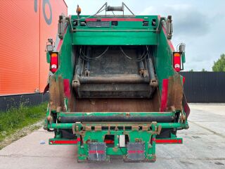 Volvo FE 320 6x2*4 240kW