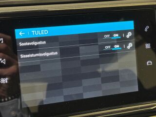 Citroen C3 Shine AT8 PureTech 81kW