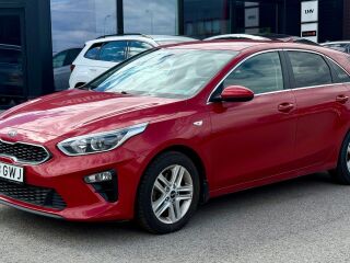 Kia Ceed SW LX Plus 7DCT 1.4 T-GDI 103kW