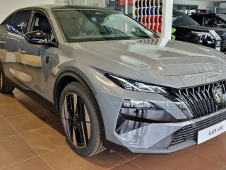 Peugeot 408 GT Exclusive Hybrid 145 1.2 100кВ