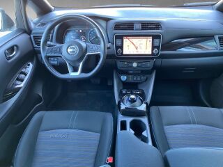 Nissan LEAF N-Connecta 62kWh 90kW