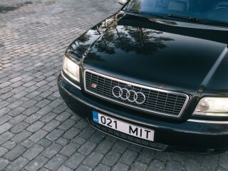 Audi S8 4.2 265кВ