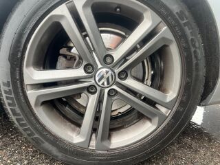 Volkswagen Passat R-line 4motion 2.0 130kW
