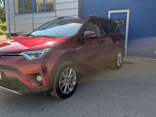 Toyota RAV4 2.5 114кВ