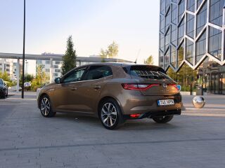Renault Megane BOSE 1.2 97kW