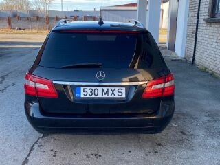 Mercedes-Benz E 200 2.1 100kW