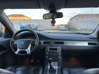 Volvo V70 2.4 129kW