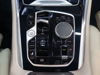 BMW X6 xDrive30d M-SportPakett 3.0 210kW