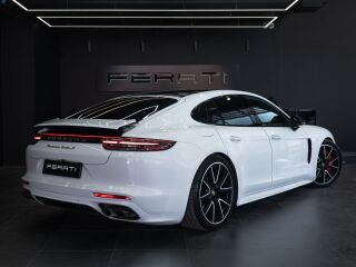 Porsche Panamera Turbo S E-Hybrid 4.0 V8 500kW