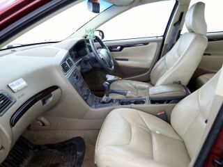 Volvo V70 Summum 2.4 D5 120kW
