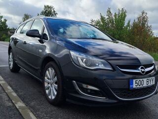 Opel Astra 2.0 121kW