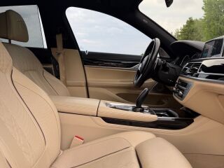 BMW 740 M-Paket 3.0 235кВ