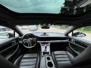Porsche Panamera 2.9 243кВ