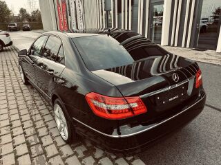 Mercedes-Benz E 220 AVANTGARDE 2.1 BlueEfficiency 100kW