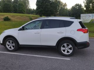 Toyota RAV4 2.2 110kW