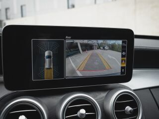 Mercedes-Benz C 220 Amg-Pakett 2.0 143kW