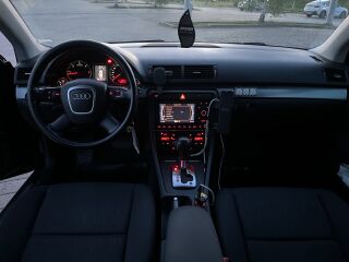 Audi A4 2.5 120kW