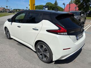 Nissan LEAF Tekna 40 kWh 90kW