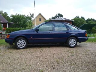 Ford Sierra 1.6 R4 53kW