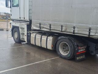 Renault Magnum 480.0 353kW
