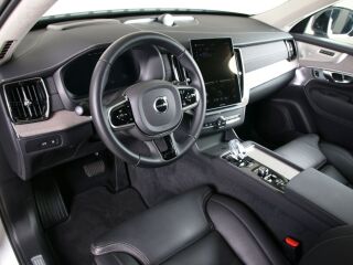 Volvo XC90 AWD ULTRA DARK 7 RECHARGE LUXURY FULL 2.0 T8 Twin Engine Long Range Plug-In-Hybrid 335kW