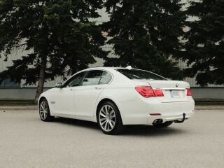 BMW 730 3.0 180kW