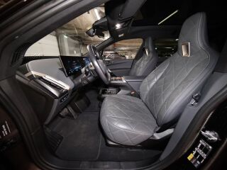 BMW iX xDrive 40 Sports Package xDrive 240kW