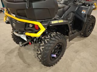Can-Am Outlander MAX 1000 XT-25692 59kW