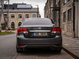 Toyota Avensis 1.8 108kW