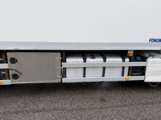 Scania G490 6X2/4 + RETARDER + CARRIER SUPRA NORDIC 850 360kW