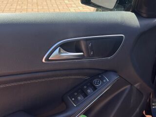Mercedes-Benz A 180 1.5 80кВ