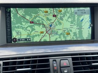 BMW 530 d xDrive Touring Luxury Edition 3.0 TwinPower Turbo 190kW