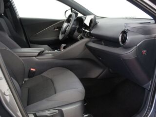 Toyota C-HR Style + Multimedia pakett 1.8 72kW