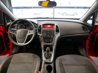 Opel Astra NOTCHBACK 1.6 85kW